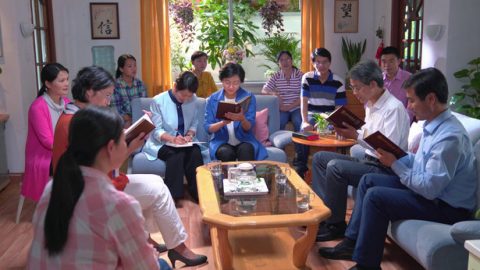 Nossos pecados foram perdoados depois de crermos no Senhor, mas ainda assim pecamos com frequência; como podemos finalmente escapar da escravidão do pecado?