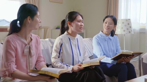 Reflexões sobre seguir uma pessoa na fé em Deus