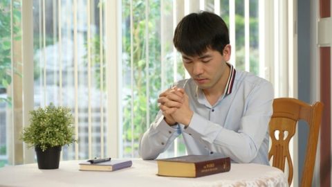 O despertar de um espírito enganado